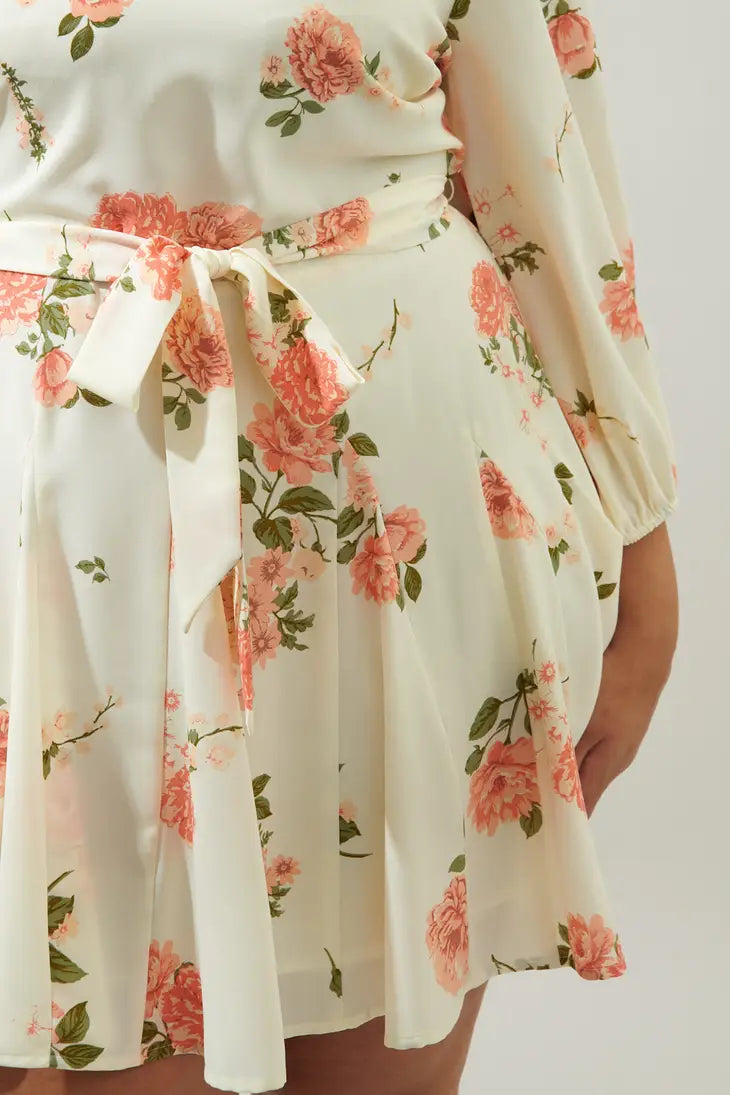 Cream/Floral Dress- Plus